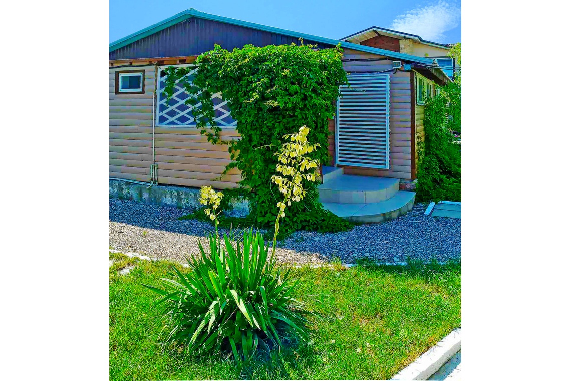 Котедж №3. Котеджі біля моря Ілліда